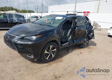 2021 Lexus Nx 300 из США, поврежденный, VIN JTJGARBZ7M2179740